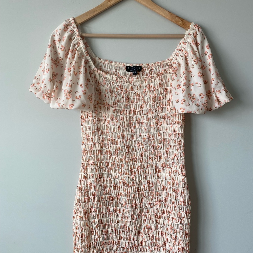 TRIXXI smoked floral dress - Picture 4 of 9